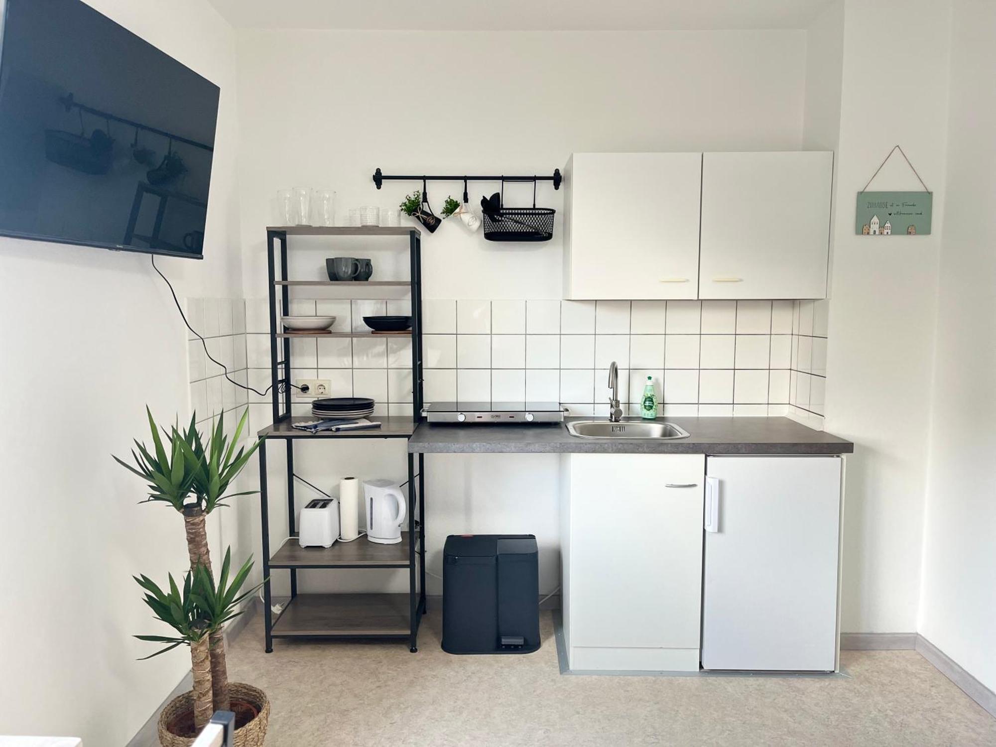 Lenastay I Modernes Apartment-Studio Kaiserslautern Eksteriør billede